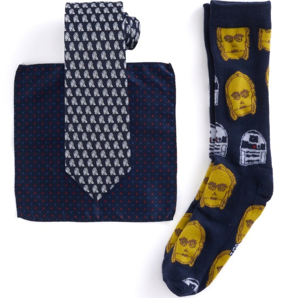 New! Star Wars R2D2 C3PO Socks Necktie Handkerchief 4-Piece Set